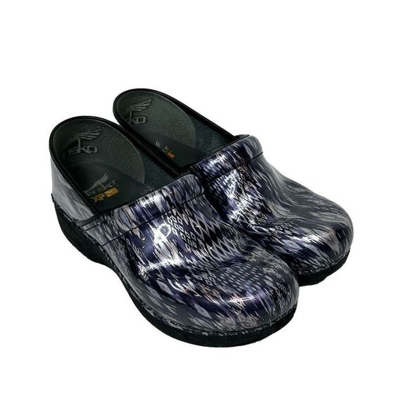 Dansko XP 2.0 navy blue ikat patent clogs size 41 - Picture 2 of 15